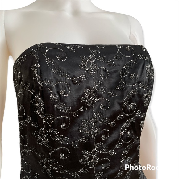 Jessica McClintock Black Glitter Gown - Picture 4 of 16